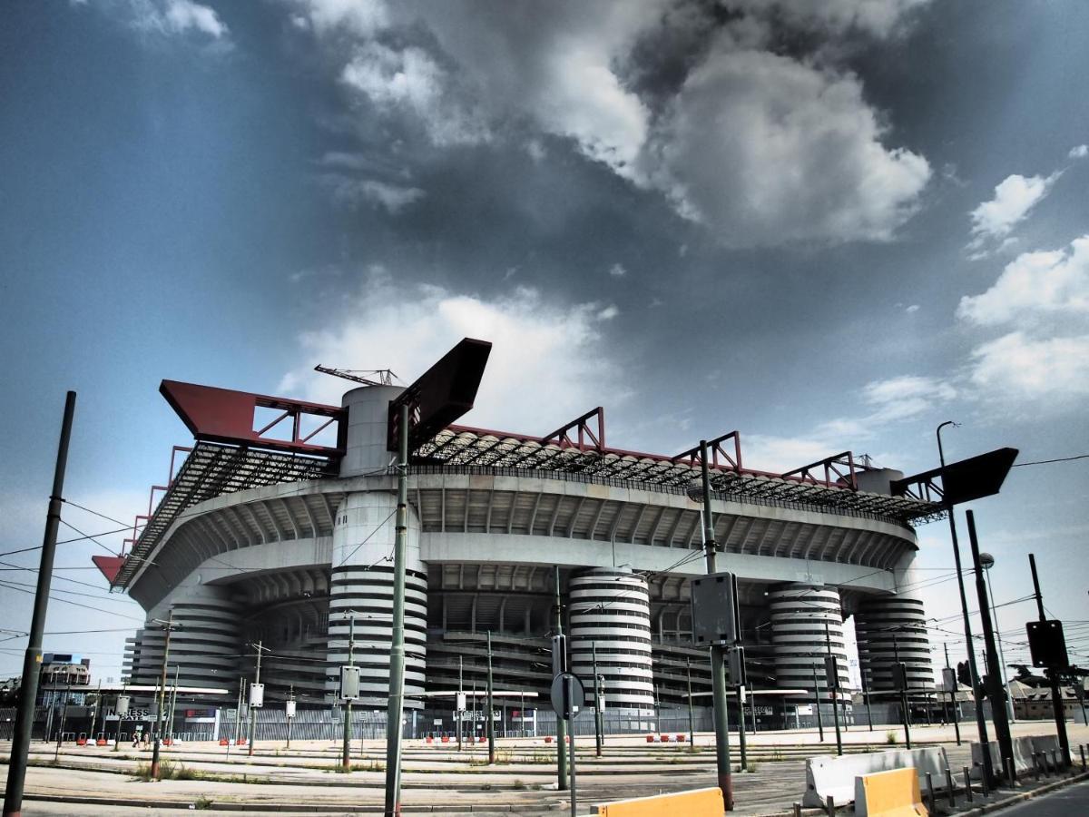 Charme Milan-300M Dal Duomo Apartment ภายนอก รูปภาพ